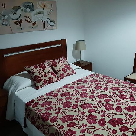 Alojamento Ferreira - Apartamento C Apartment Santiago do Cacem Exterior photo